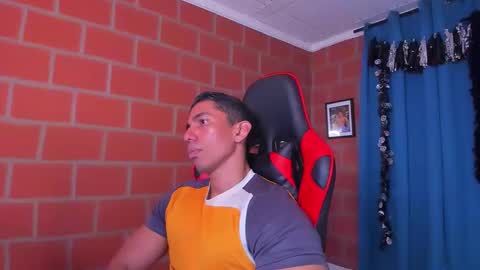 Adan Sin online show from March 6, 6:48 pm