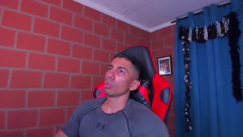 Adan Sin online show from March 8, 10:56 pm