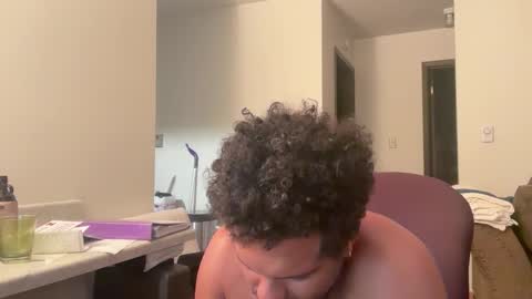 Snapshot of adapper9 chatting on October 16, 9:21 am adapper9 online show from October 16, 9:21 am