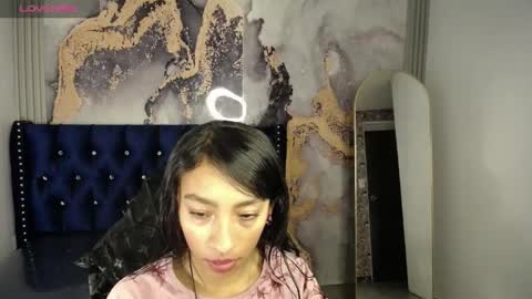 Snapshot of adarasuri_v chatting on June 3, 2:58 am Hi Stream 1000pm to 600am online show from June 3, 2:58 am