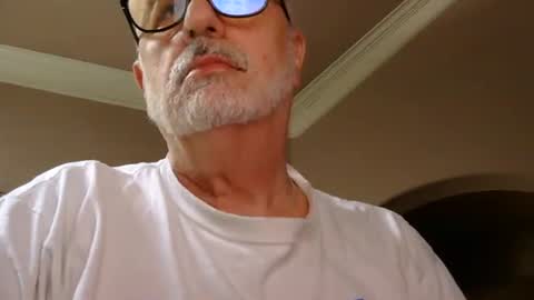 Snapshot of add_me_2 chatting on May 7, 1:16 pm add_me_2 online show from May 7, 1:16 pm