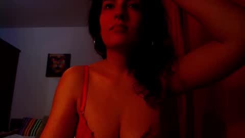 amy        online show from March 15, 9:43 pm