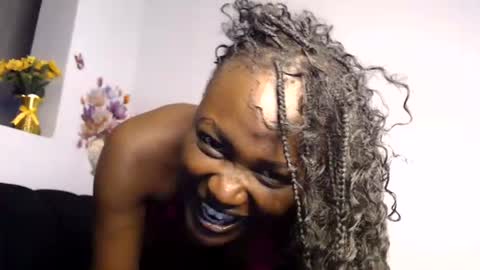 Snapshot of addictive_lola chatting on July 14, 3:29 pm Lola online show from July 14, 3:29 pm