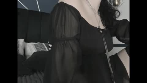 Ade  online show from January 31, 8:12 pm