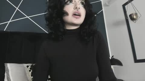 Ade  online show from February 18, 1:21 am