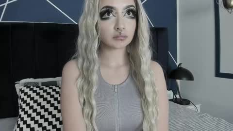 Ade  online show from February 19, 10:53 pm