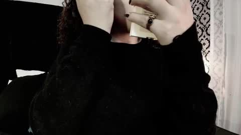 Ade  online show from October 27, 7:51 pm