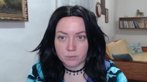 Adel online show from December 20, 1:18 pm