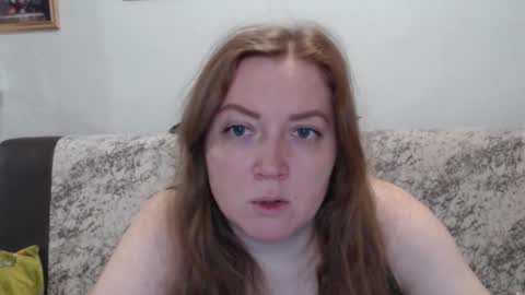 Adel online show from February 2, 6:06 pm