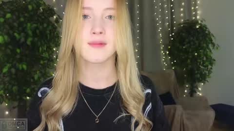 Adele online show from February 19, 9:58 pm