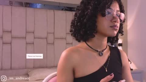 Andrea online show from April 14, 12:11 pm