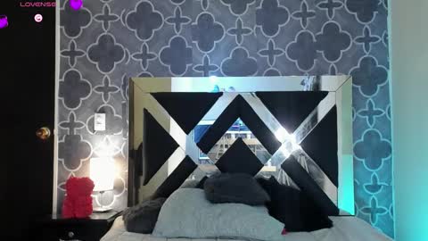 adele cruzz online show from March 5, 10:06 pm