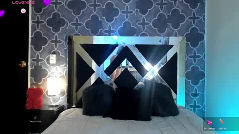Snapshot of adele_cruzz chatting on April 27, 11:25 pm adele cruzz online show from April 27, 11:25 pm