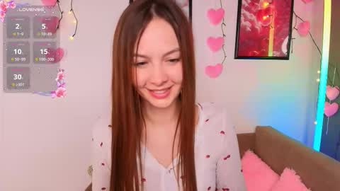 Snapshot of adele_farrell chatting on February 15, 7:51 am Adele online show from February 15, 7:51 am