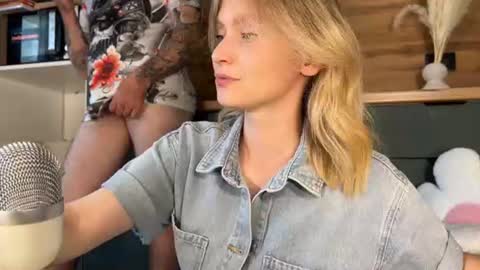 Snapshot of adele_nick2202 chatting on June 18, 9:14 am Adele Nick online show from June 18, 9:14 am