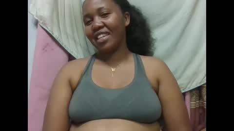 adelealy online show from March 10, 6:29 am