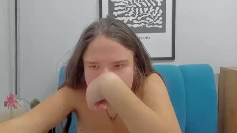 adelecruzz online show from January 16, 1:26 pm