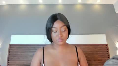 Snapshot of adelehottman chatting on October 21, 12:06 pm Adele online show from October 21, 12:06 pm