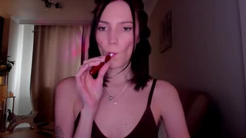 Adele Shine online show from February 4, 5:35 am