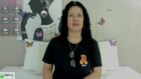 Snapshot of adelesmithh chatting on February 4, 11:49 am Adele Smithh online show from February 4, 11:49 am