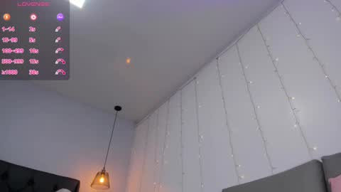 adelinaconte1 online show from January 23, 8:56 pm