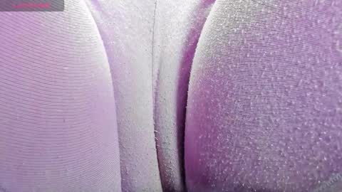 adelinaconte1 online show from September 10, 12:27 pm