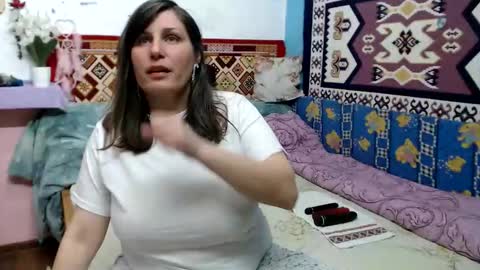 Snapshot of adelinemilf chatting on March 12, 2:01 pm adelinemilf online show from March 12, 2:01 pm