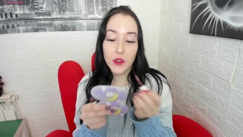 Adel online show from December 26, 5:15 am