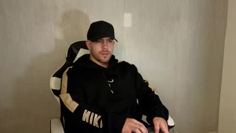 Ades online show from October 10, 11:42 am