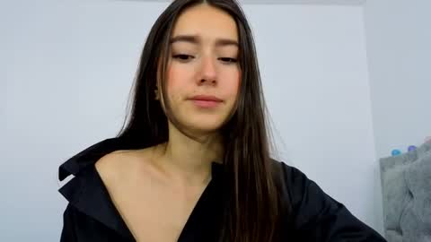 Snapshot of adhara_kitten chatting on May 4, 1:51 pm Adhara online show from May 4, 1:51 pm