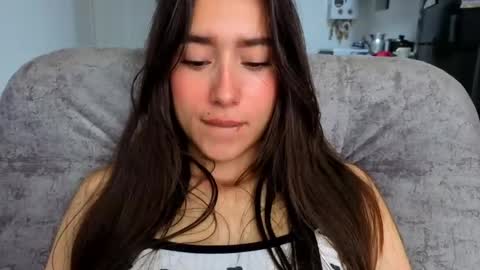 Snapshot of adhara_kitten chatting on May 27, 1:41 pm Adhara online show from May 27, 1:41 pm