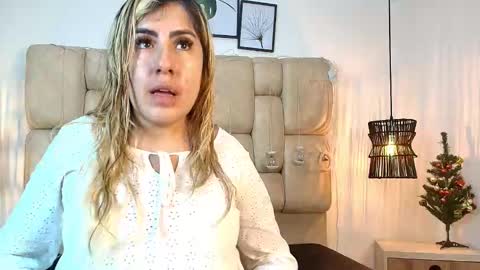 AdharaSmithh online show from January 6, 7:06 pm