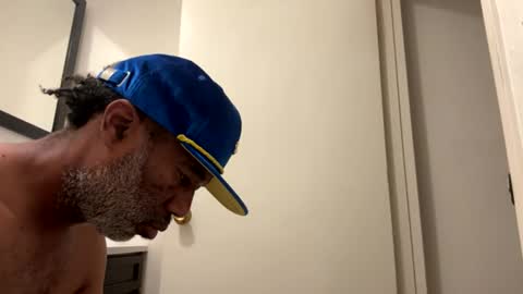 Snapshot of adick_ting chatting on July 12, 8:55 pm adick_ting online show from July 12, 8:55 pm