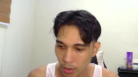 Snapshot of adios_amigo chatting on May 24, 4:01 pm Amigo online show from May 24, 4:01 pm