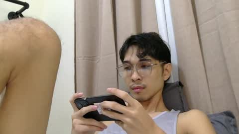 Snapshot of adios_amigo chatting on July 14, 6:46 pm Amigo online show from July 14, 6:46 pm
