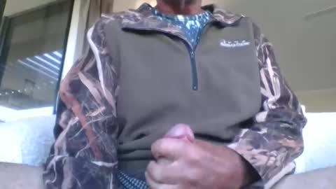 Snapshot of adjustable14 chatting on March 3, 7:42 pm adjustable14 online show from March 3, 7:42 pm