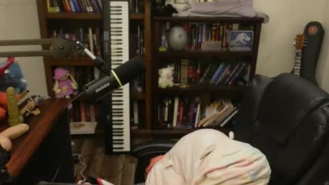 adobe_angel304 online show from March 4, 8:02 am