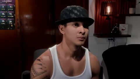 Snapshot of adonis_dlh chatting on December 7, 2:31 am Adonis online show from December 7, 2:31 am