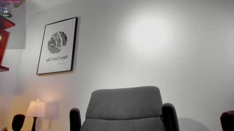 Snapshot of adonis_dlh chatting on January 19, 6:31 am Adonis online show from January 19, 6:31 am