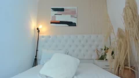 adonis_hot_xx online show from March 7, 11:49 pm