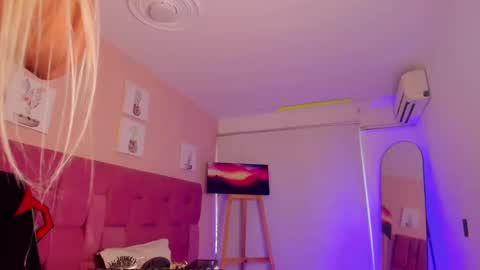 adonis_hot_xx online show from September 27, 9:31 pm