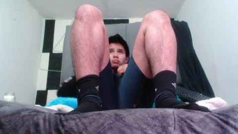 Snapshot of adonis_latin_19 chatting on June 6, 8:52 am adonis_latin_19 online show from June 6, 8:52 am