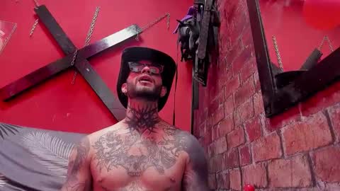 demon online show from February 18, 9:33 pm