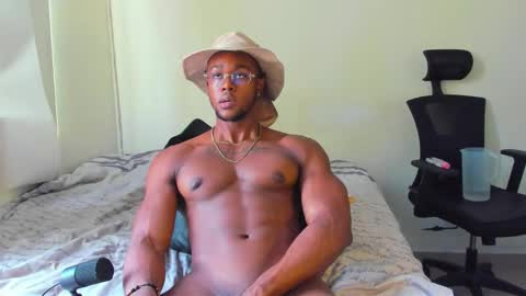 Adonis Knight  online show from October 1, 7:31 pm