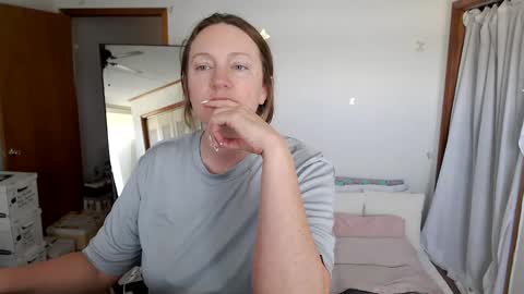 adorable22 online show from September 8, 7:13 pm