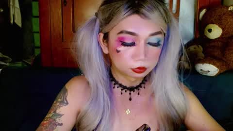 jasmine online show from January 21, 10:30 pm