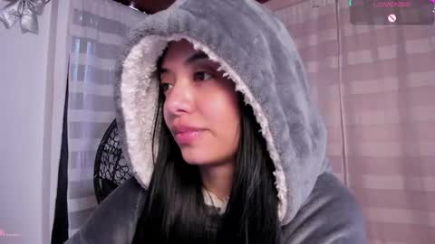 Snapshot of adorabolt chatting on April 28, 6:57 pm Stormi online show from April 28, 6:57 pm