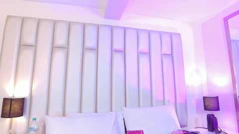 ANDREA PEREZ online show from March 9, 12:31 pm