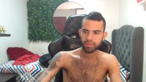 adri_sexboy online show from December 21, 5:40 pm