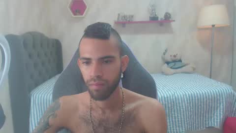 adri_sexboy online show from December 31, 4:25 pm